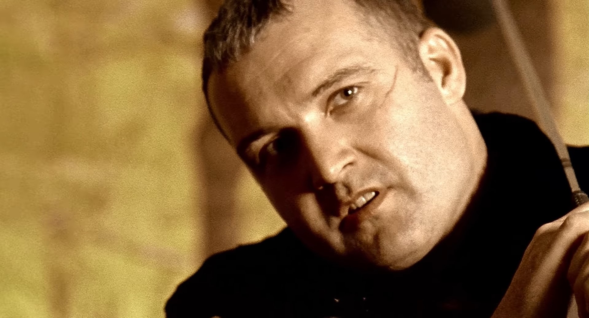 Дог (главарь банды) Гольф — лучший способ испортить хорошую прогулку. Это сказал Уинстон Черчилль. А я говорю — в этом мире выживает сильнейший.