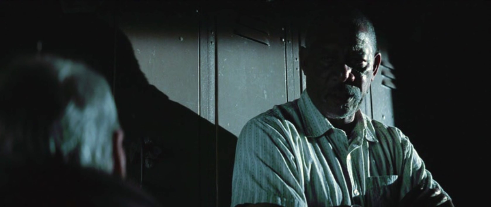 Эдди Дюпри Каждый день в мире кто-то умирает, подметая пол, убирая тарелки, и последняя мысль такая: «Я не использовал свой шанс». Но, благодаря тебе, мечта Мэгги сбылась. Если она сегодня умрёт, знаешь, о чём она подумает в последнюю секунду? «Я сделала всё правильно и теперь могу умереть».