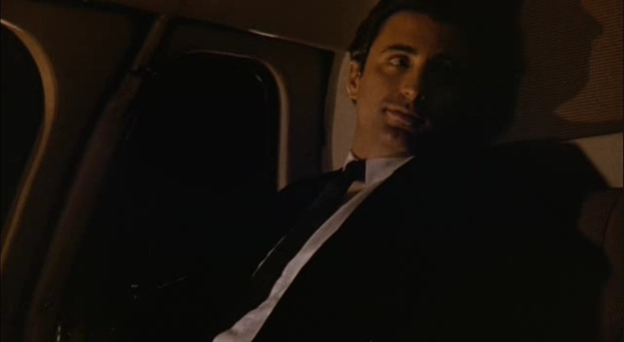 Не стоит ненавидеть врагов. Эмоции мешают думать.
================================================
Нельзя ненавидеть врагов, это искажает оценки.