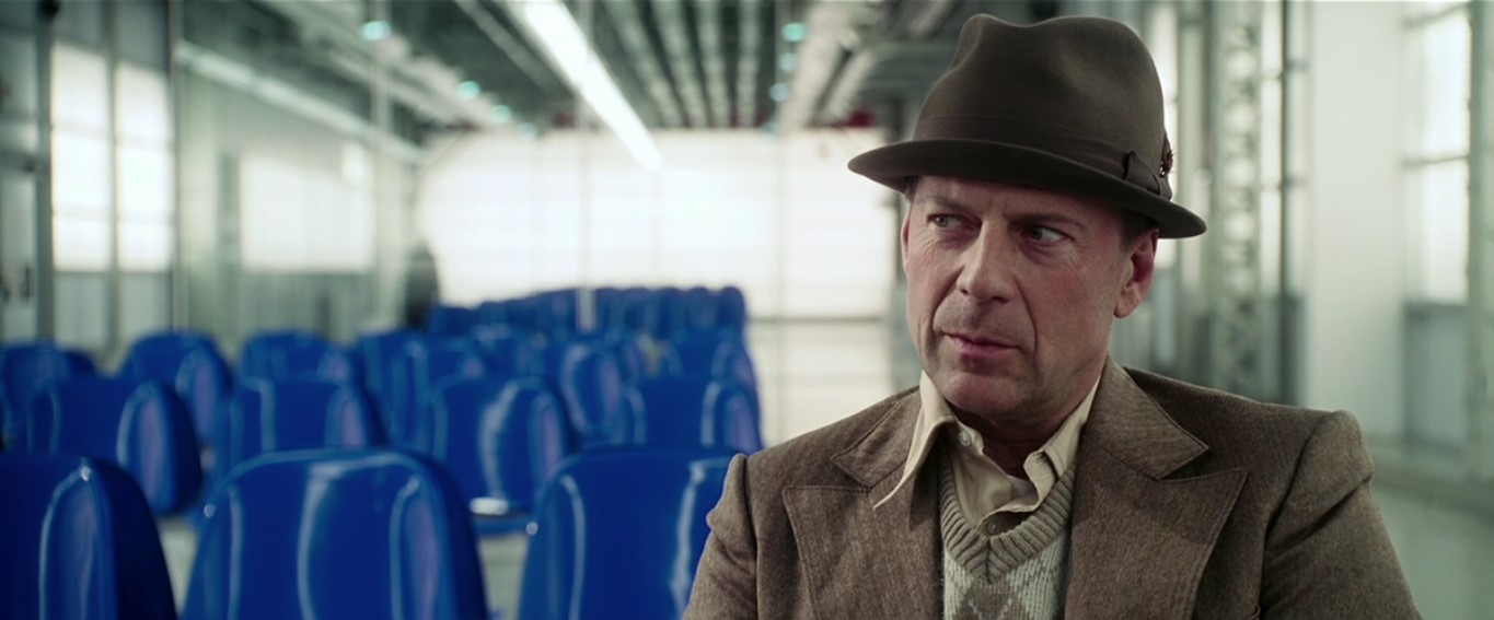 — Твою мать! Чёрт! Господи!
— Всё верно, именно в таком порядке.