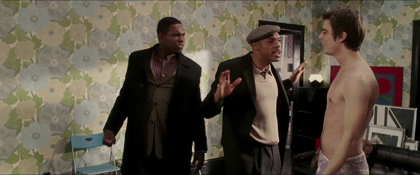 Стой! Стой! Стой, брат! Никого я не буду спрашивать! Ник, Слевин, Кларк Кент... Мне пофигу, брат! Да пусть сюда хоть дева Мария зайдет, крутя своими бедрами и выпустив сиськи наружу, и пусть она твердит, что ты Иисус Христос, я всё равно доставлю тебя к Боссу.