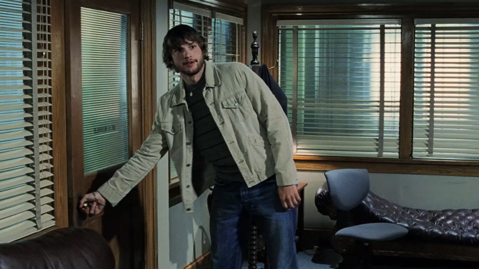 Поймите, жизнь продолжается. Я наслаждаюсь.