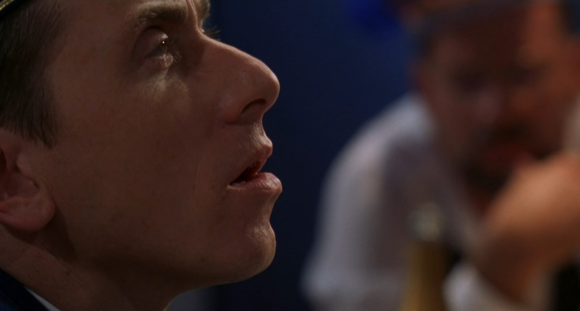 Честер Раш Знаешь, сколько среднему американцу требуется времени, чтобы досчитать до 600? Меньше времени, чем, чтобы досчитать до 700.