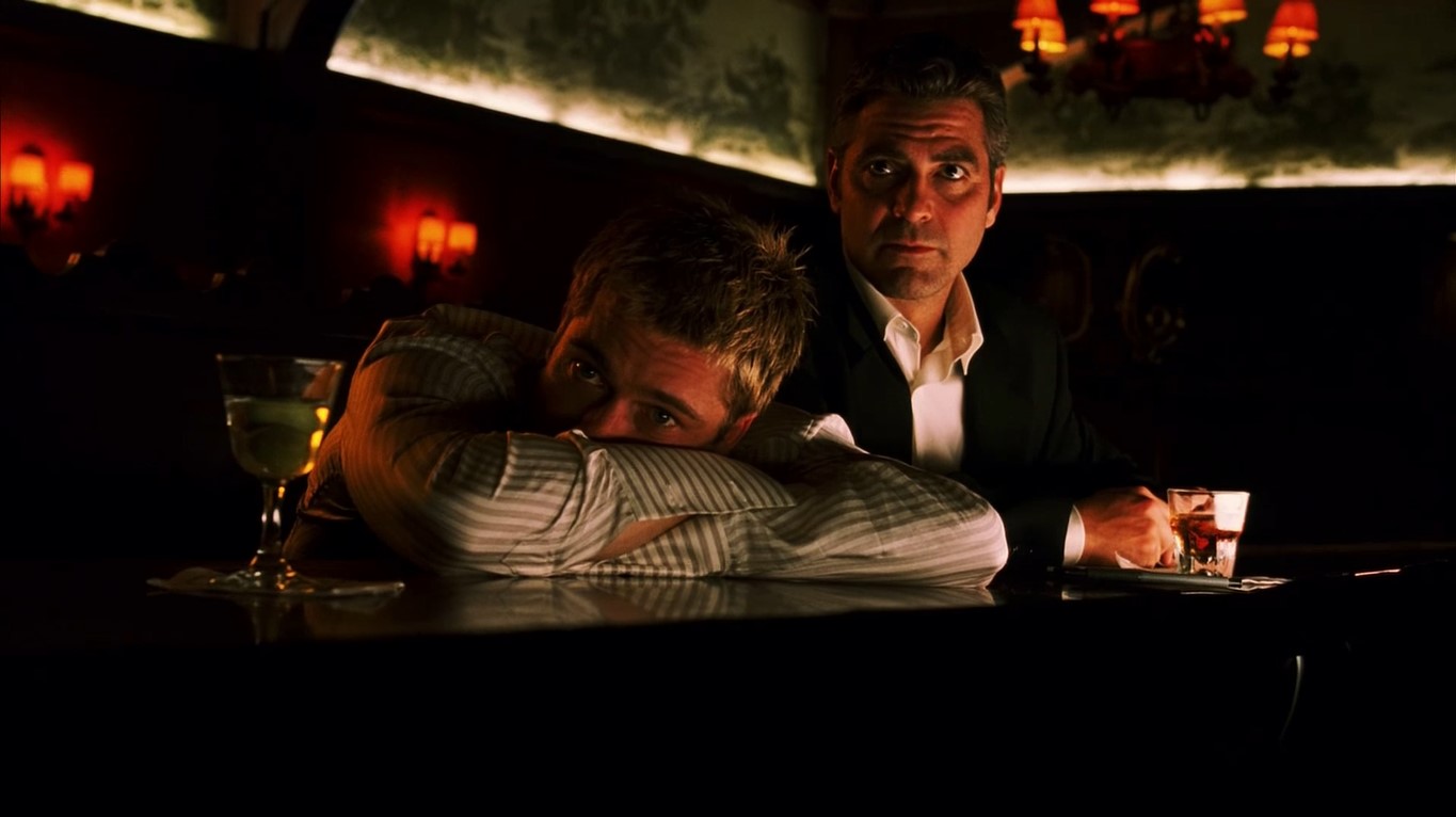 Итого десять. Десяти должно хватить. Или ты считаешь, что нужен еще один? Ты считаешь, что нам нужен еще один. Ладно, найдем еще одного.