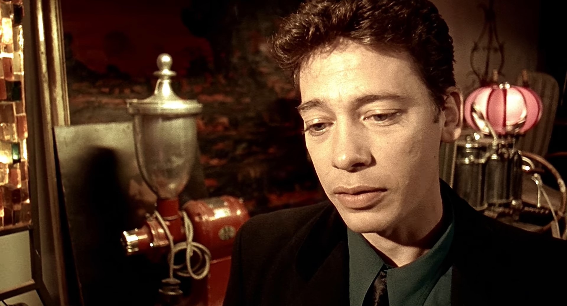 «Мыло» Стволы для лохов, ножи — выбор мастеров.
==============================
Ружья для понта, ножи — для дела.
==============================
Пушки для пижонов, ножи для профессионалов.