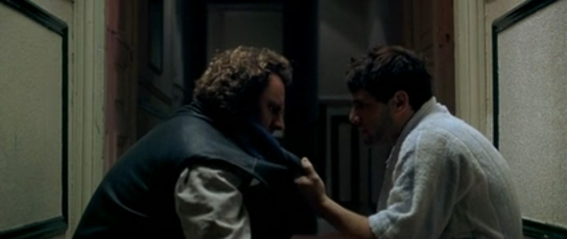 Дай ей повод улыбнуться, потому что знаешь что, знаешь что... она заговорит с тобой, если ты дашь ей повод улыбнуться.