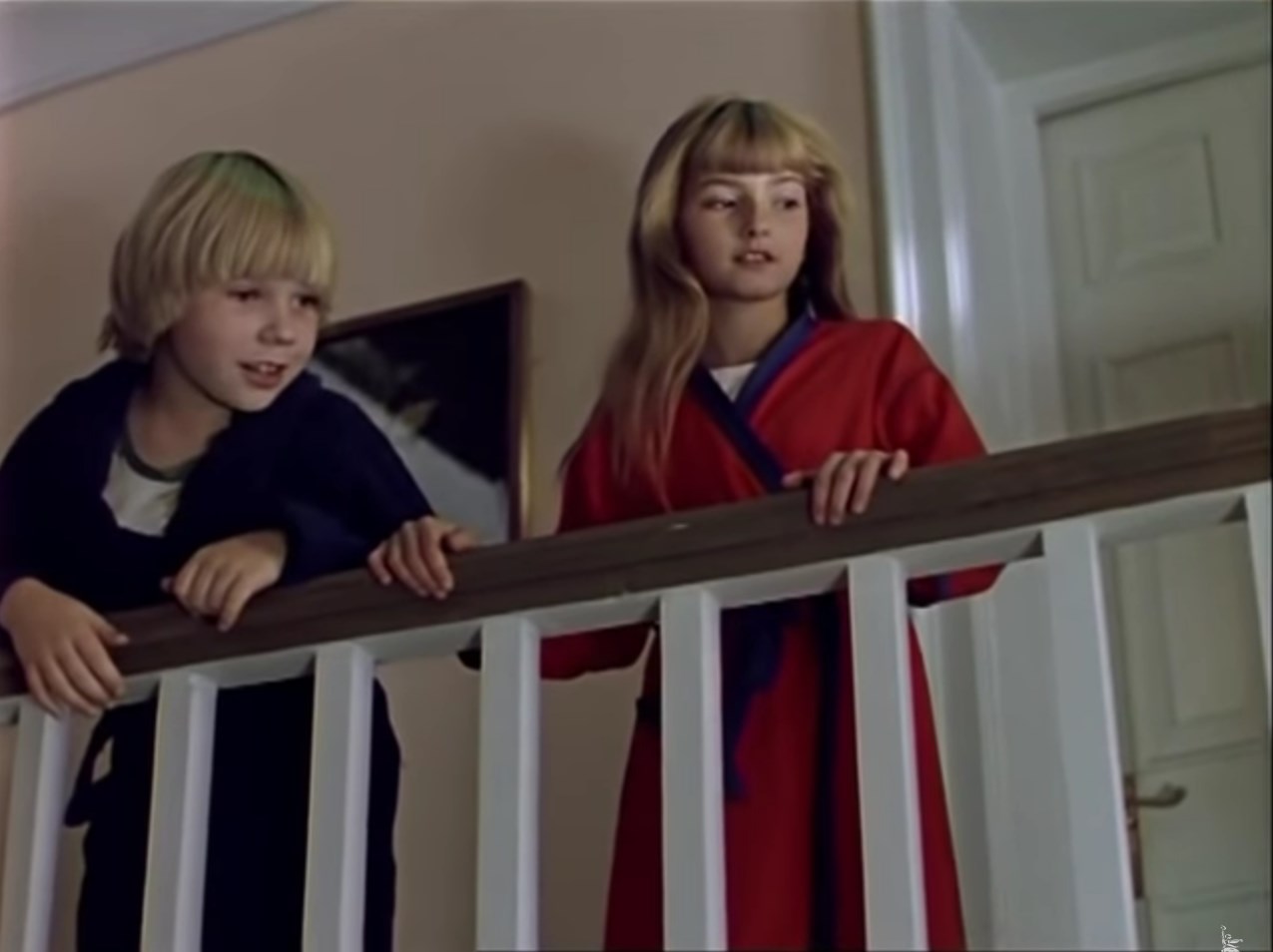 — Где же вы спали этой ночью?
— На такие вопросы леди не отвечают, потому что джентльмены их не задают.