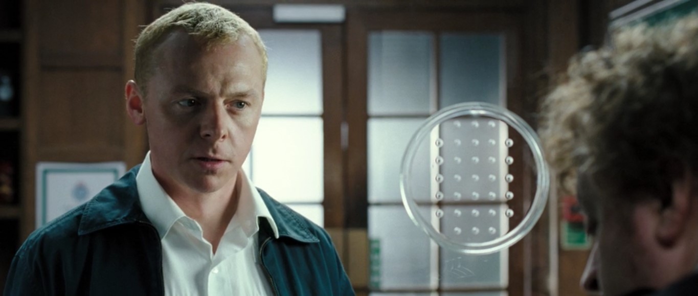 — Не доложите инспектору, что я прибыл?
— Нет!
— Что так?
— Его ещё нет.