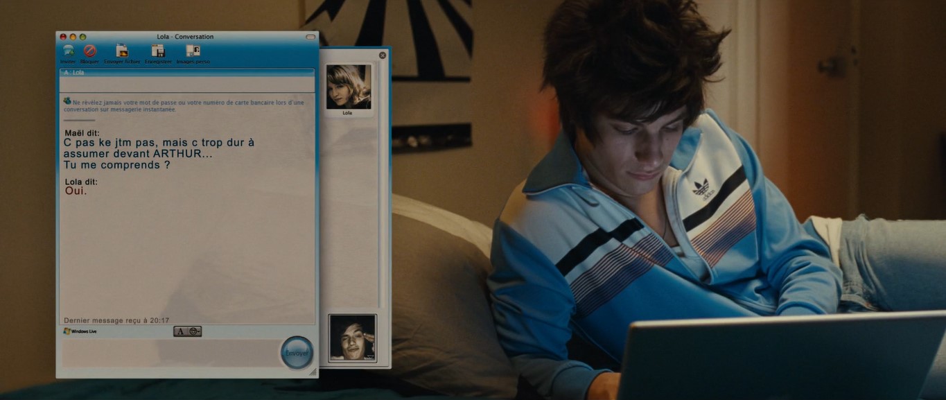 — Я не могу сказать это при Артуре. Ты меня понимаешь?
— Да.
— Правда?
— Нет.