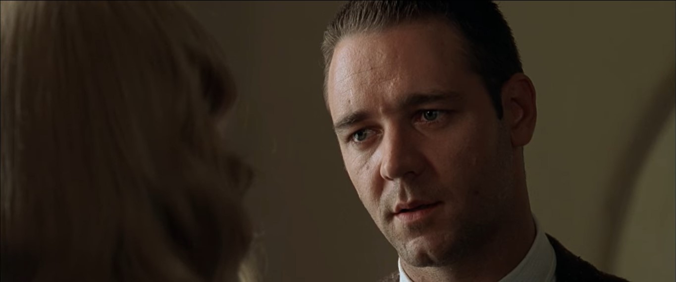 — Ты единственный мужчина за последние пять лет, который не сказал, что я выгляжу как Вероника Лейк на первой минуте знакомства.
— Ты выглядишь лучше, чем Вероника Лейк.