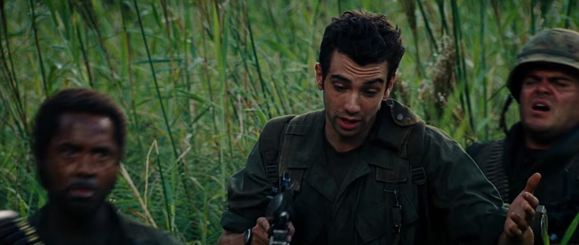 Если вспомнить весь этот сыр-бор, когда Голливуд раскололся, и некоторые студии поддержали Blu-ray диски, а другие HD DVD, народ думал, что все сведется к числу пикселей или к чистоте изображения. А в конце концов всё решили геймеры и порнушники.