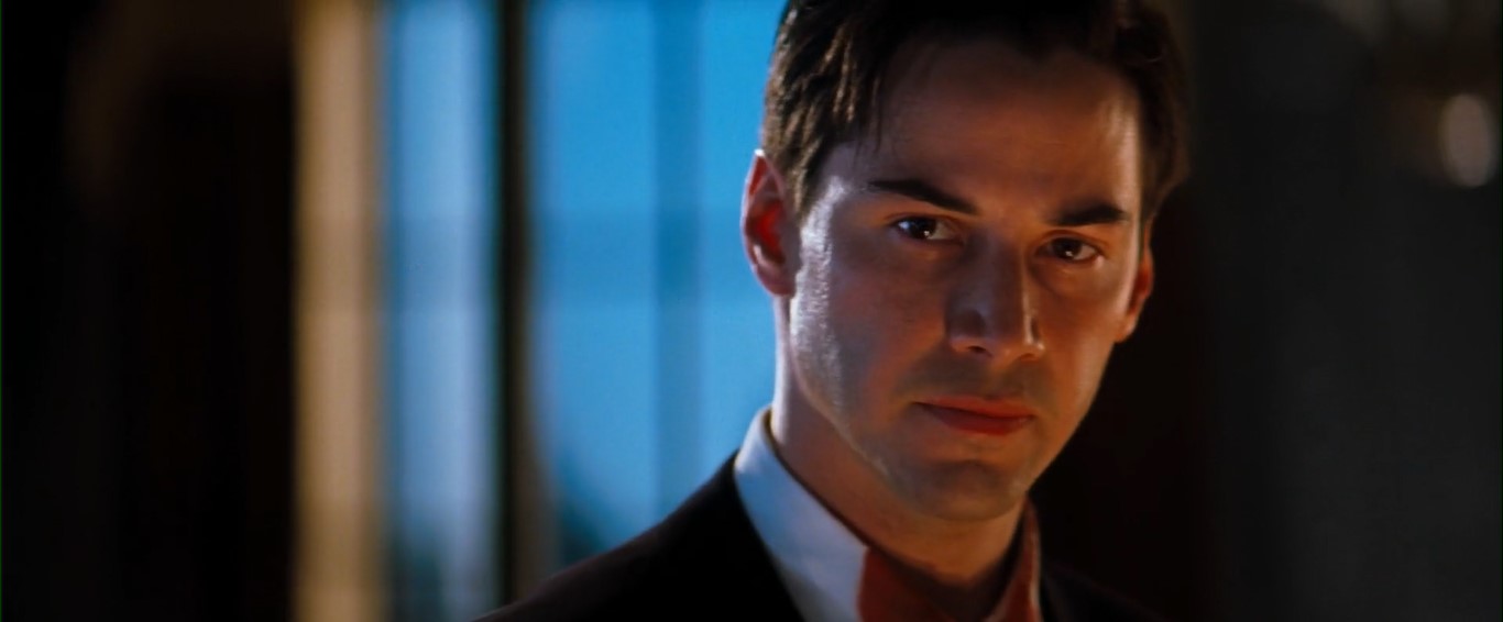 — Чувство вины — это все равно что мешок тяжелых кирпичей, да сбрось-ка их с плеч их долой… А для кого ты таскаешь все эти кирпичи? Для Бога? В самом деле, для Бога? Так позволь открыть тебе маленький секрет про нашего Бога. Ему нравиться наблюдать, он большой проказник: он дает человеку инстинкт, дарит этот экстраординарный подарок, а потом, ради развлечения для своего ролика космических трюков, устанавливает противоположные правила игры. Это самый жестокий розыгрыш за все минувшие века: смотри — но не смей трогать, трогай — но не пробуй на вкус, пробуй — но не смей глотать… И пока ты прыгаешь с одной ноги на другую, что делает он? — хохочет, так что его мерзкая задница вот-вот лопнет от натуги, и он — закомплексованный ханжа и садист, он просто рэкетир, и поклоняться такому Богу — никогда.
— Лучше царствовать в Аду, чем служить на небесах?
— А почему нет? Здесь, на земле, я погружен в ее заботы с сотворения Мира, я приветствовал каждую новинку, которую мечтал заполучить человек, я помогал ему во всем и никогда не осуждал. Более того, я никогда не отвергал его, несмотря на все его недостатки; я фанатично влюблен в человека; я гуманист, быть может, последний на Земле. Кто станет отрицать, если только он не выжил из ума, что двадцатый век был исключительно моим веком! Ведь этот век, Кевин, от альфы до омеги, мой; я достиг апогея силы; теперь мой звездный час, наш звездный час…