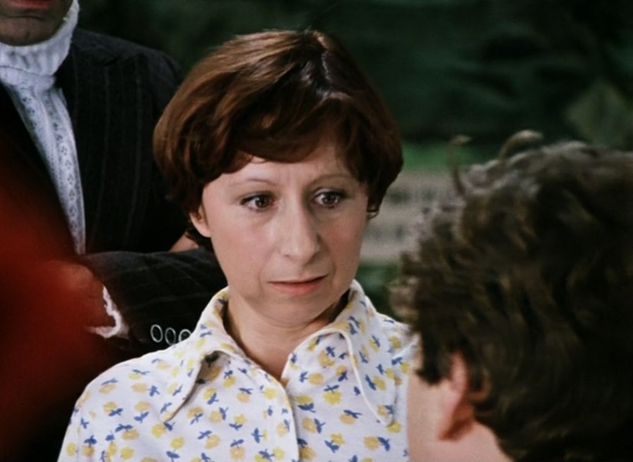 Елена Павловна Малаева Человека надо охранять от человека. От жадности, которая нас съедает, от желания захватить, захапать.