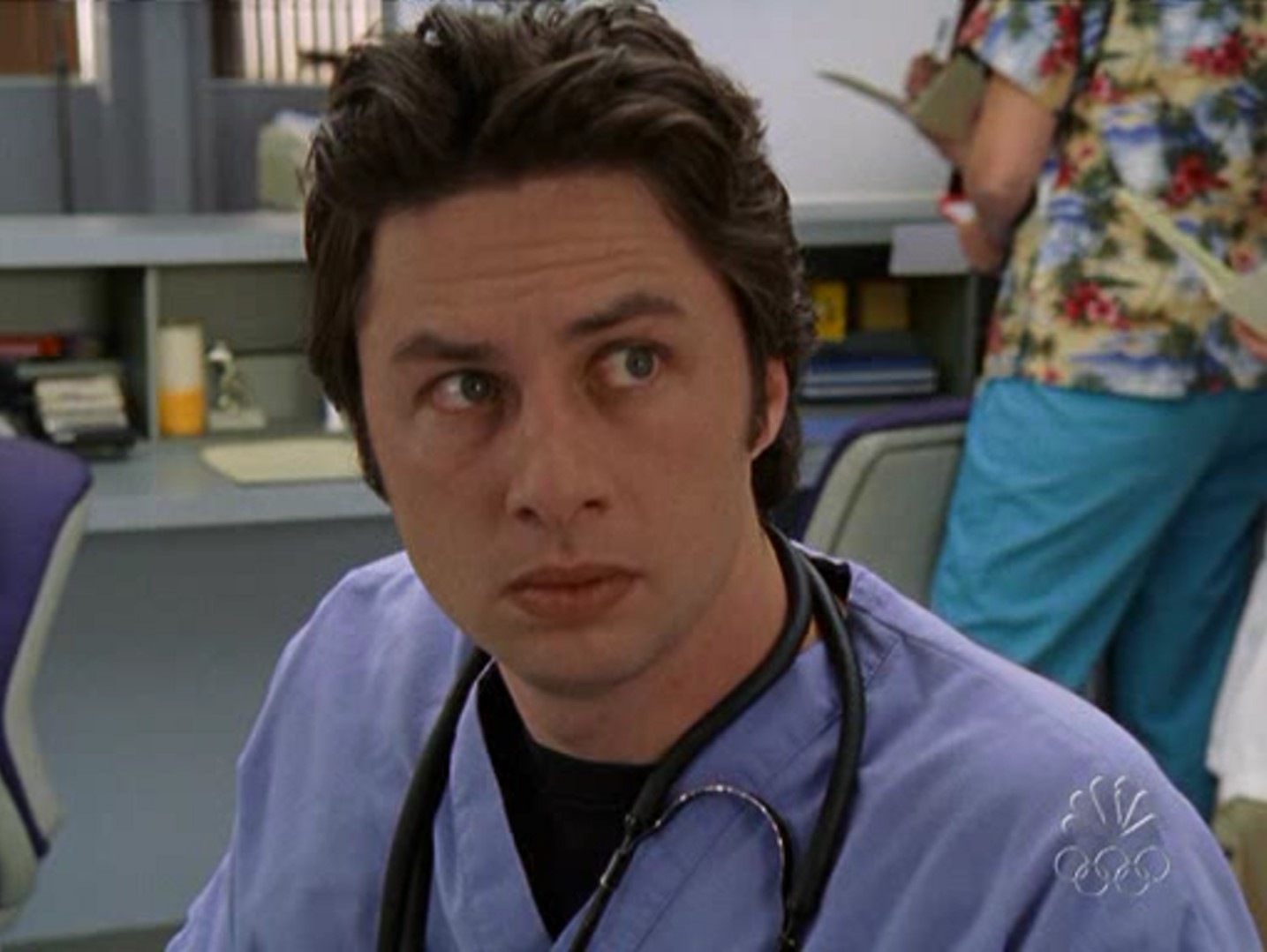 Помощь — как оральный секс — сделал и он тебе по гроб жизни обязан.