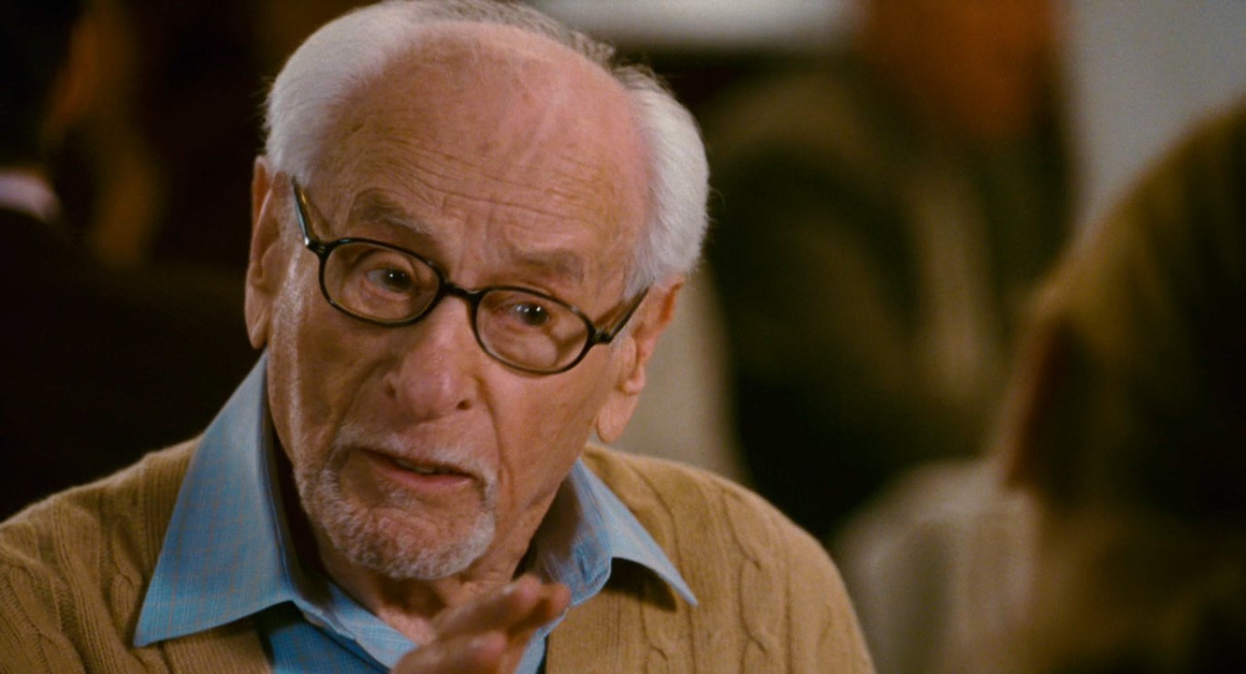 Артур Эббот В фильмах всегда есть главная героиня и есть её лучшая подружка. Вы, я знаю, главная героиня, но почему-то ведёте себя, как её подружка.