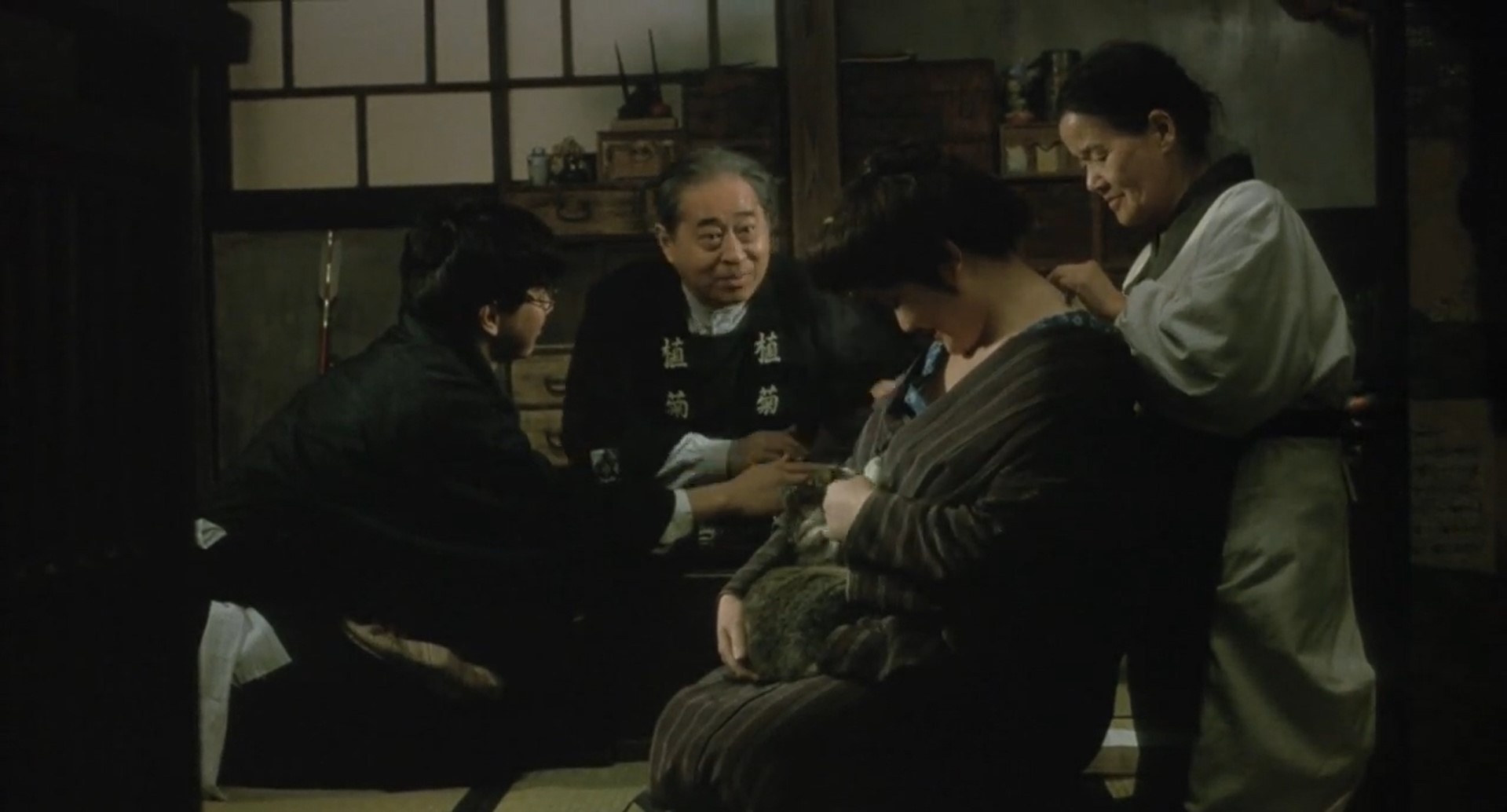 Корми собаку три дня и она будет предана тебе всю жизнь. Но ты можешь кормить кошку три года и ей будет все равно.