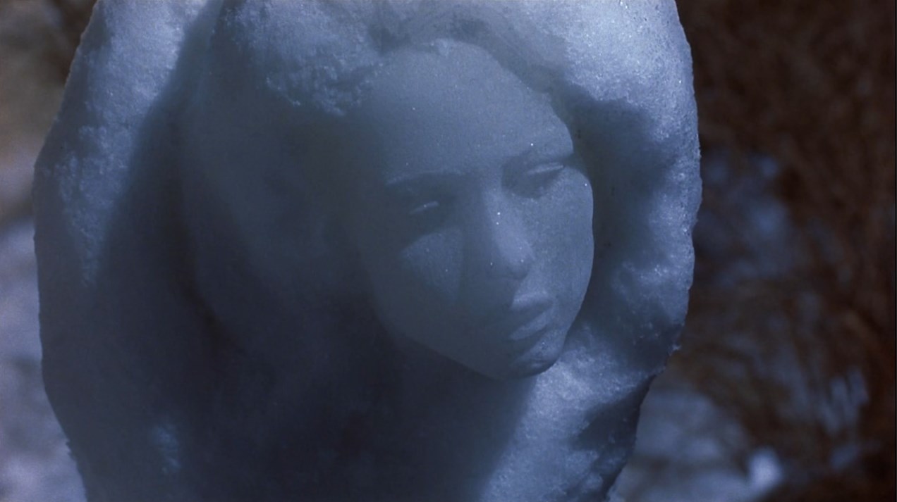 Фил Коннорс Рита Хэнсон — Потрясающе. Удивительно. Как ты это сделал?
— Ты мне так нравишься, что я могу нарисовать тебя с закрытыми глазами.