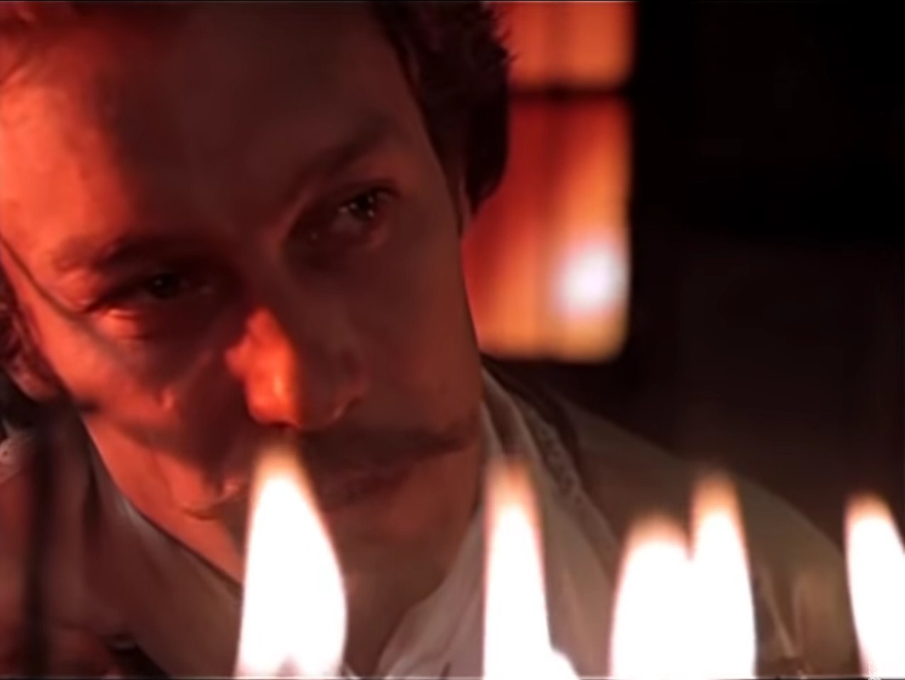 Раз лишний день весны никому не нужен — забудем о нем. В такой день трудно жить, но легко умирать.