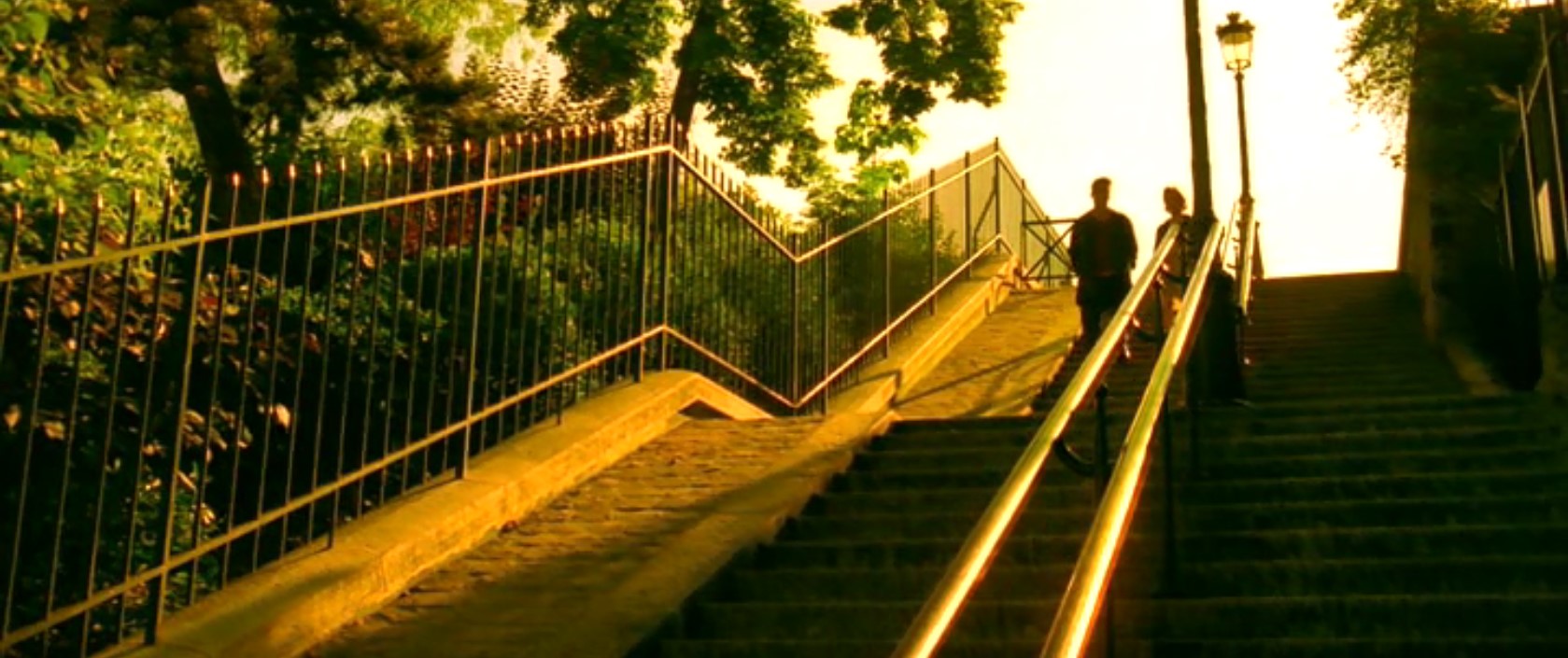 В моей семье говорят: «Кто знает поговорки, не так уж и плох...»