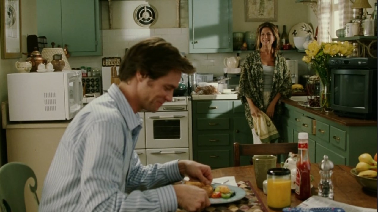 — Дорогой, вчерашний вечери был просто…
— Божественным... Я знаю.