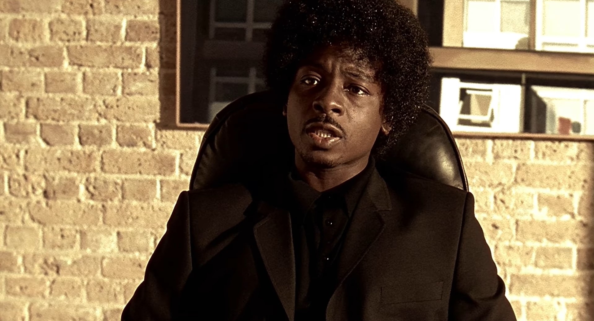 Рори «Ломщик» Твоя тупость может тебя спасти.