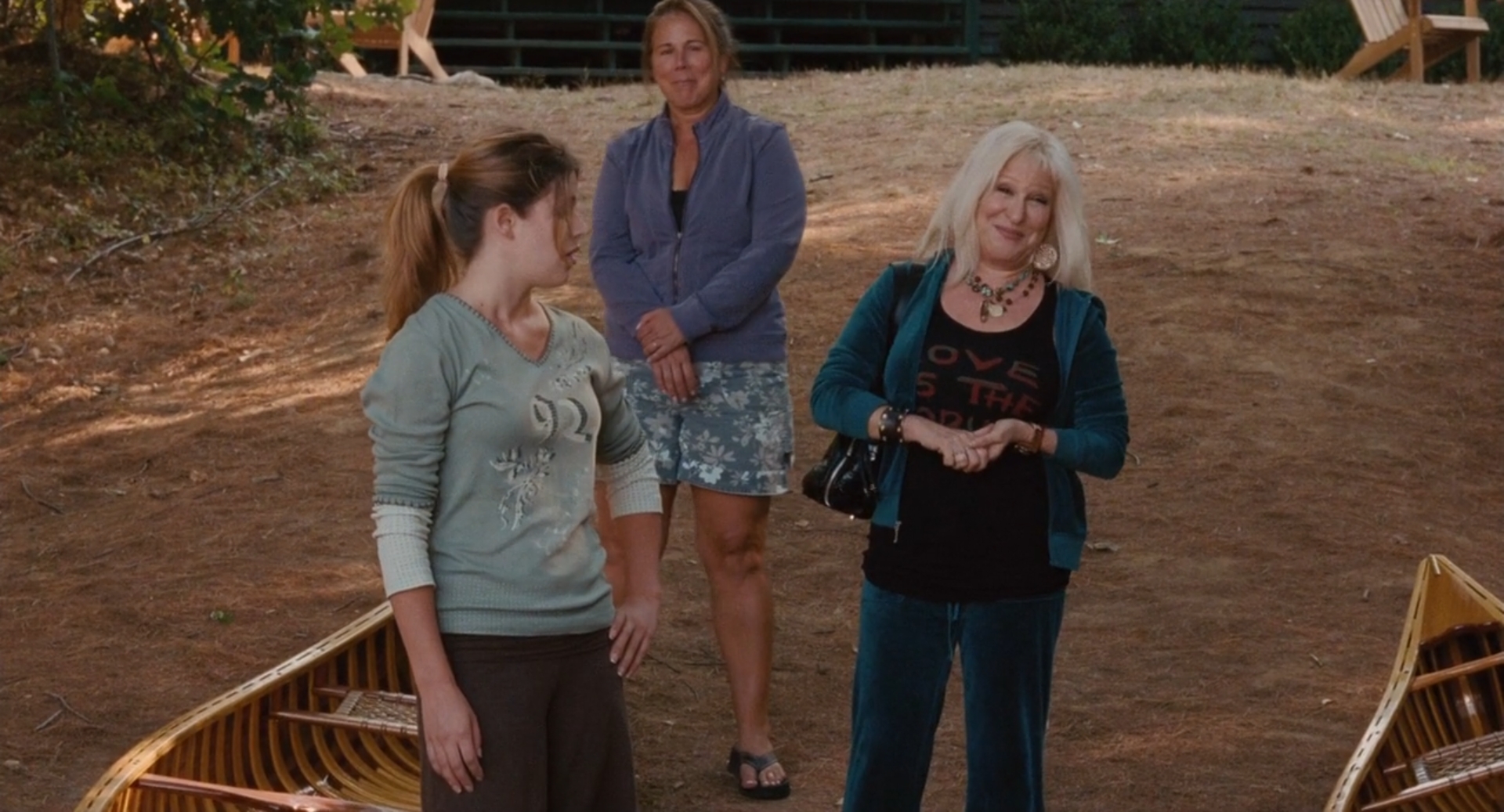 — Мы всегда плаваем на рассвете..
— А я всегда имитирую оргазмы, но это же неправильно!