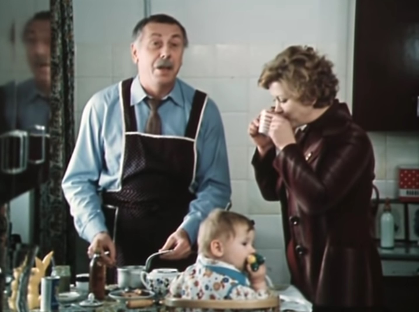 Дело в том, что я люблю работать с мальчиками. Они как-то надежнее.