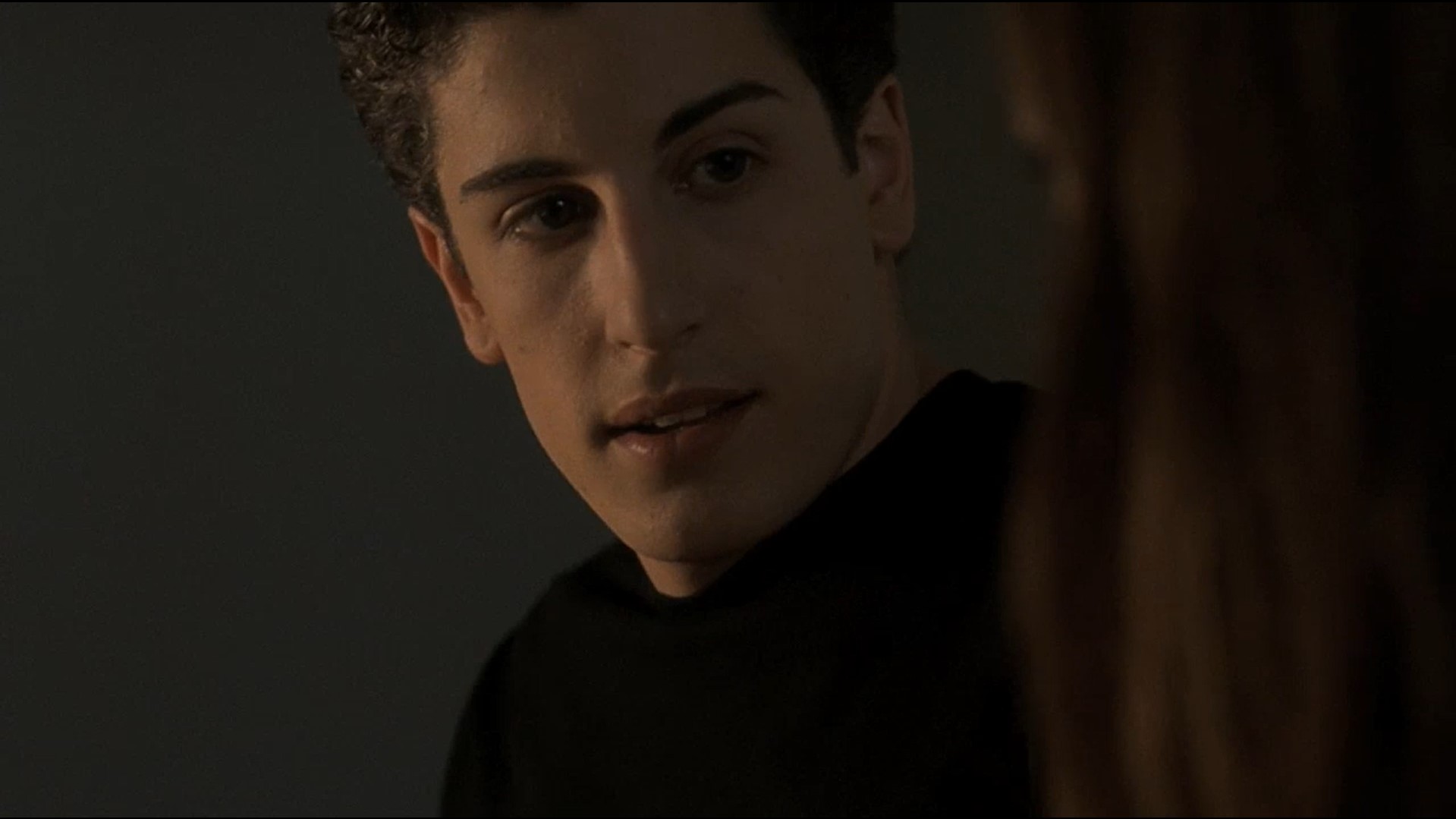 Хорошо, что он милый, чуткий, политкорректный, но я хочу, чтобы он поцеловал меня прямо сейчас!