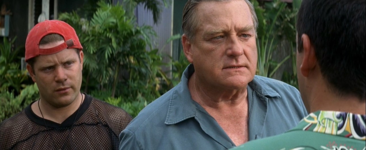 — У неё не выйдет никаких нормальных отношений с мужчиной, ведь она его с утра даже не узнает. А тип, которого это устроит, не устроит меня.
— Мне не нужна подружка на день.
— Всё в жизни Люси на один день, оболтус.