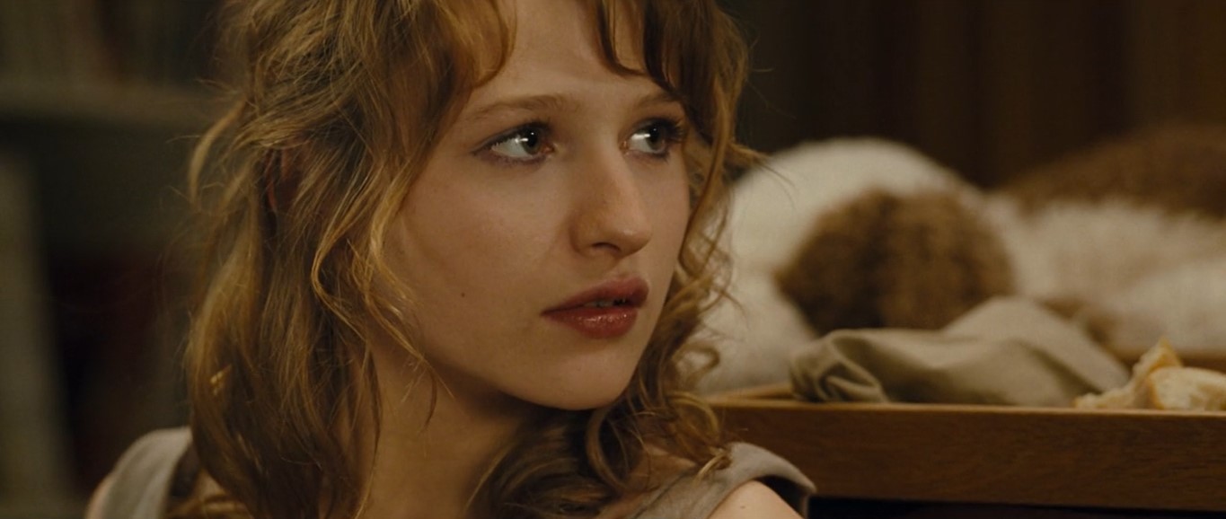 — Займись этим со своим парнем!
— Я поэтому тебя и попросила, потому что он думает, что я уже не девочка...
— Огооо... Да вы, женщины, совсем долбанутые...