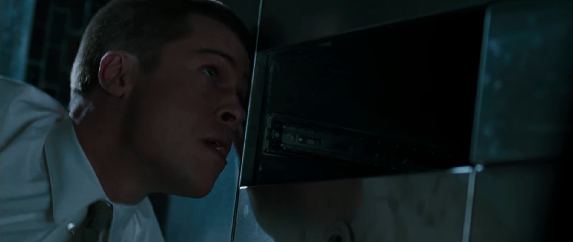 Стреляешь ты так же плохо, как и готовишь.