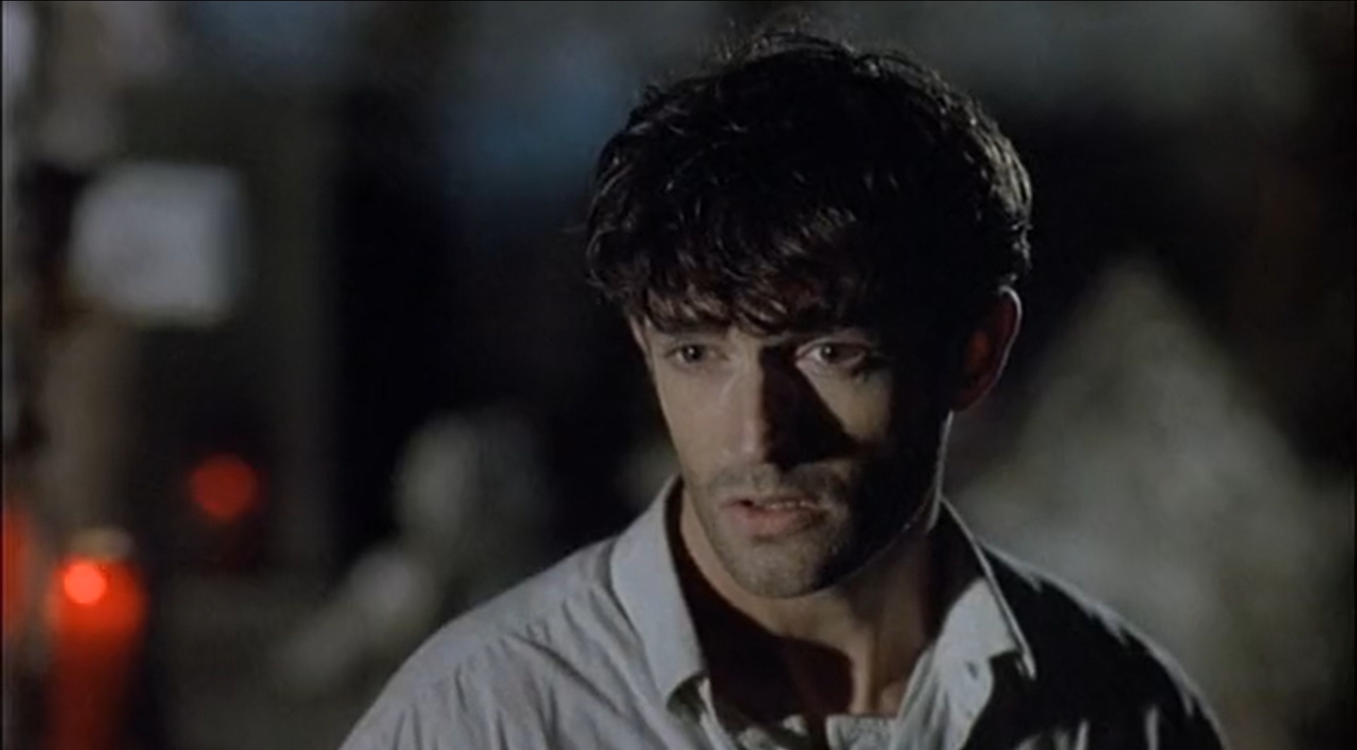 Франческо Делламорте Мы убиваем из равнодушия, иногда из-за любви, но никогда — из ненависти.