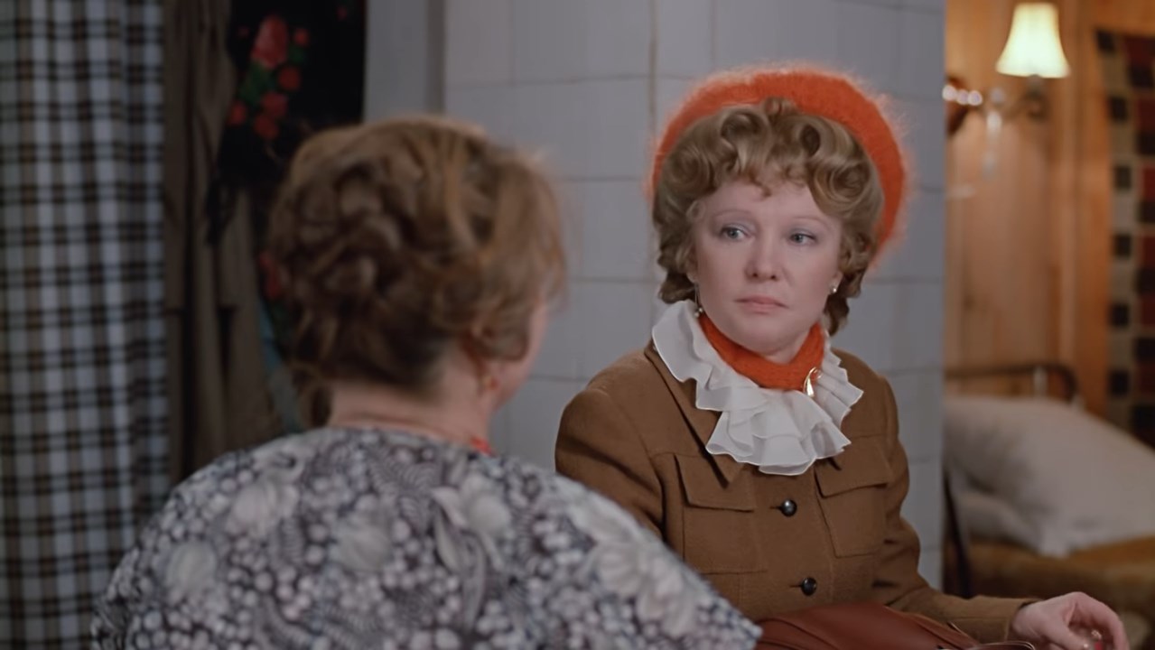 — Ах, ты, сучка ты, крашена!
— Почему же крашеная? Это мой натуральный цвет.