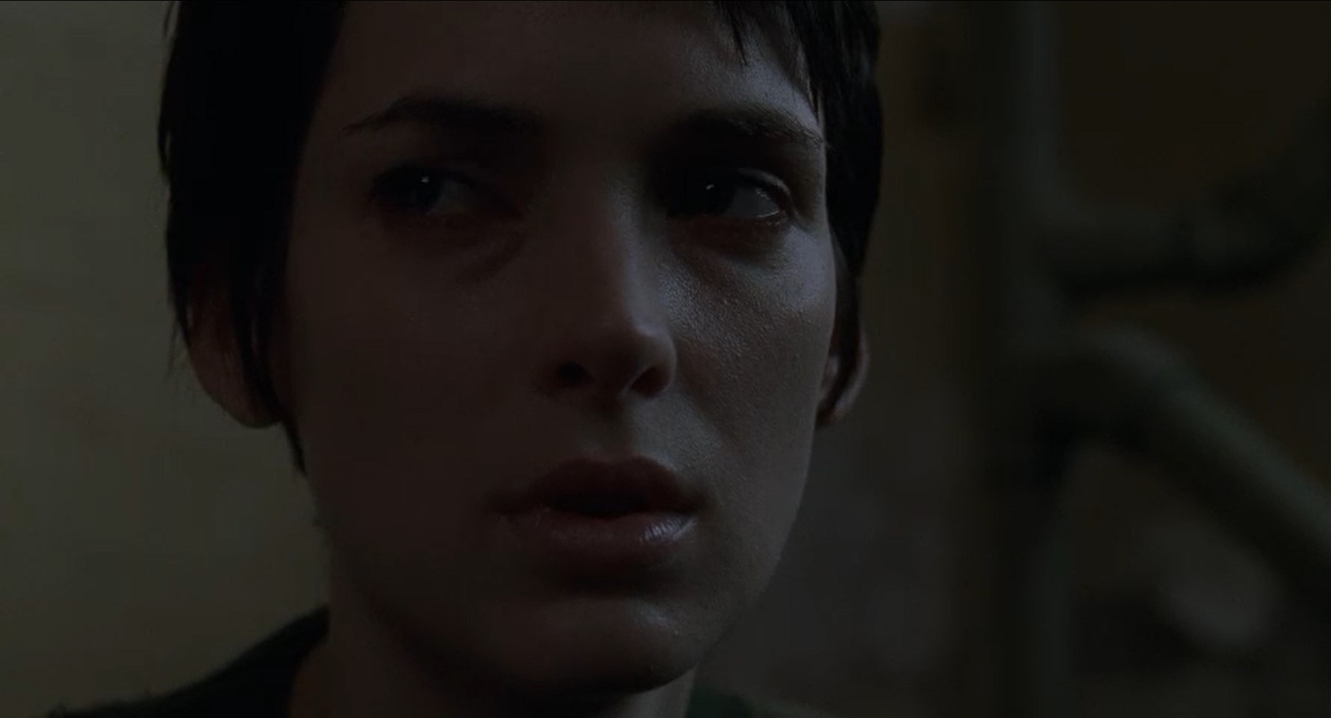 Вы когда-нибудь путали сон и реальность? Крали что-нибудь, когда у вас были наличные? У вас была депрессия? Может быть, вам казалось, что вы двигаетесь, в то время, как вы сидите? Наверно, я сошла с ума. Наверно, это все шестидесятые. Наверно, я была просто девчонкой, чья жизнь прервалась.