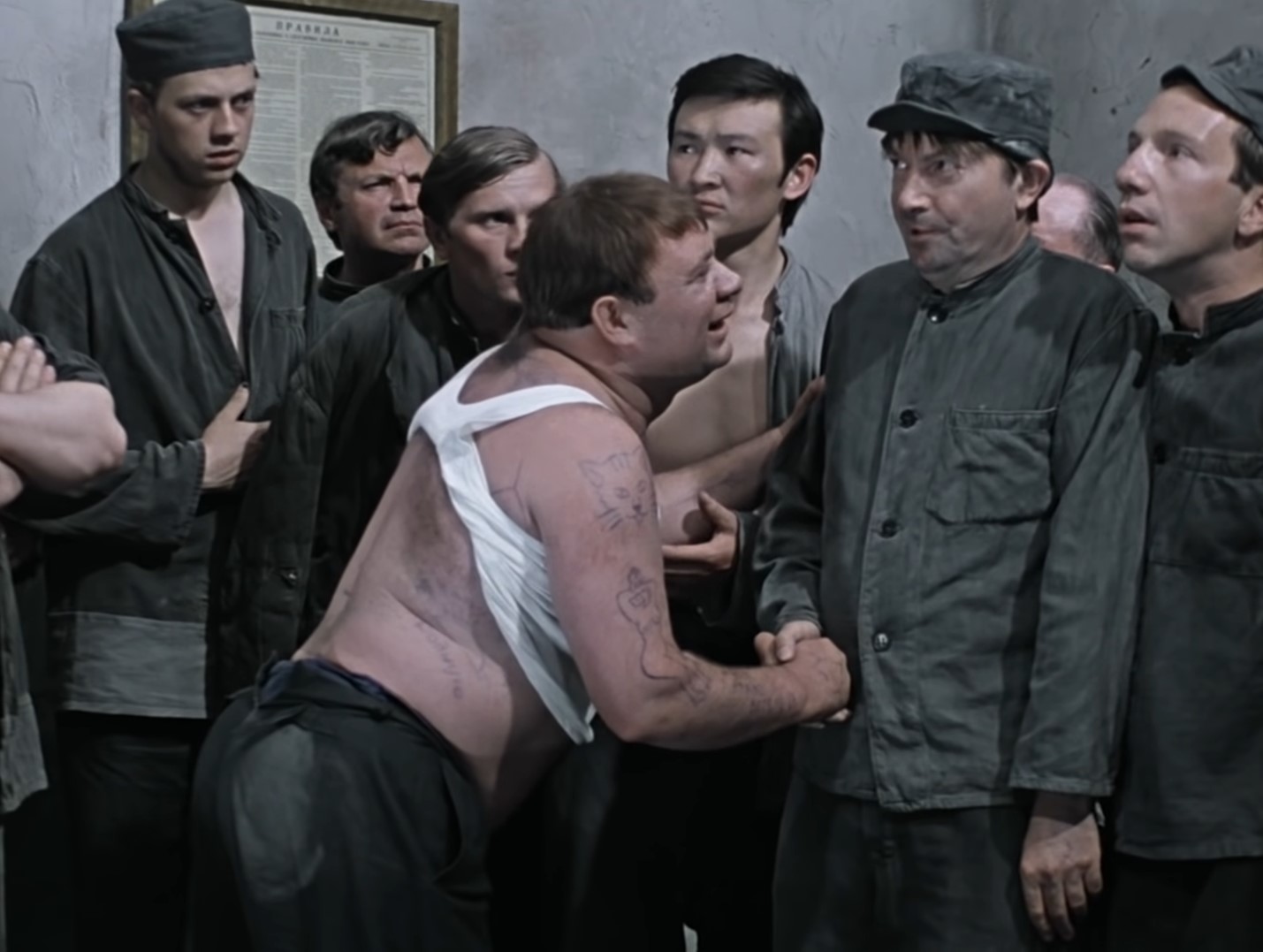 «Никола Питерский» Деточка! А вам не кажется, что ваше место возле параши?