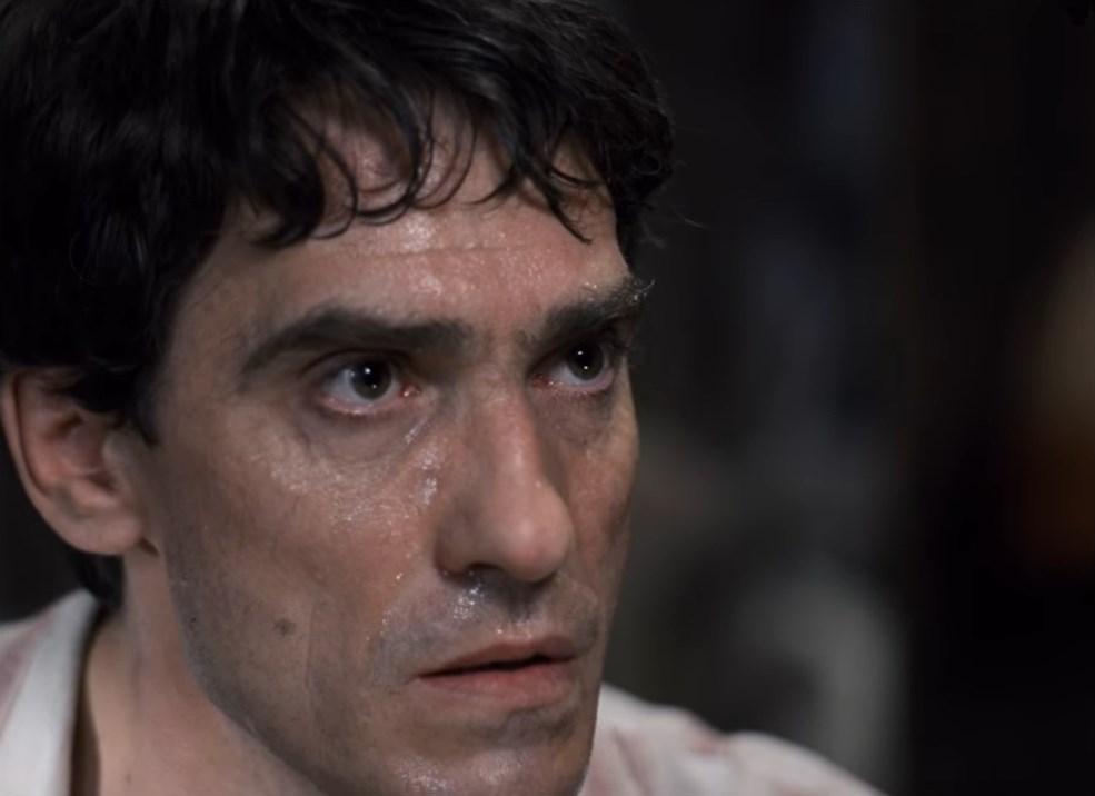 Тётя мама, скажи ты мне, как на духу, как русский человек русскому человеку... Фактически я что, Изя Шниперсон?