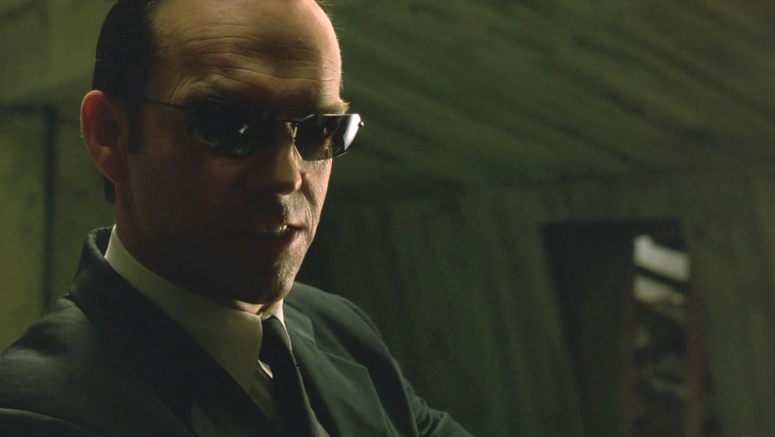 — О, Боже!
— Называй меня просто — Смит.