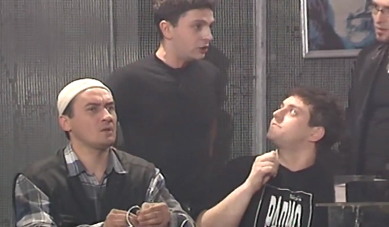 — Марафон в защиту детей... младше четырех лет.
— От кого?!
— От детей старше четырех лет.