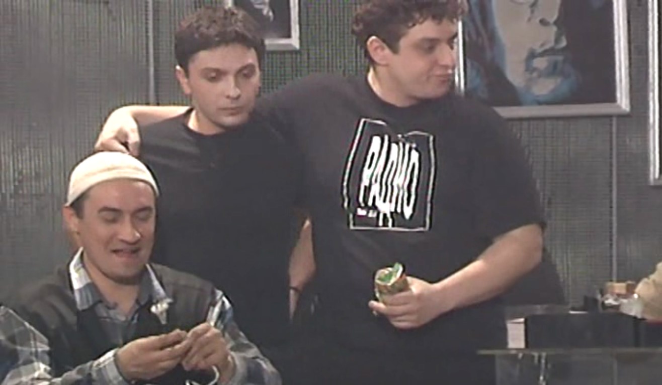 — Марафон в защиту детей... младше четырех лет.
— От кого?!
— От детей старше четырех лет.