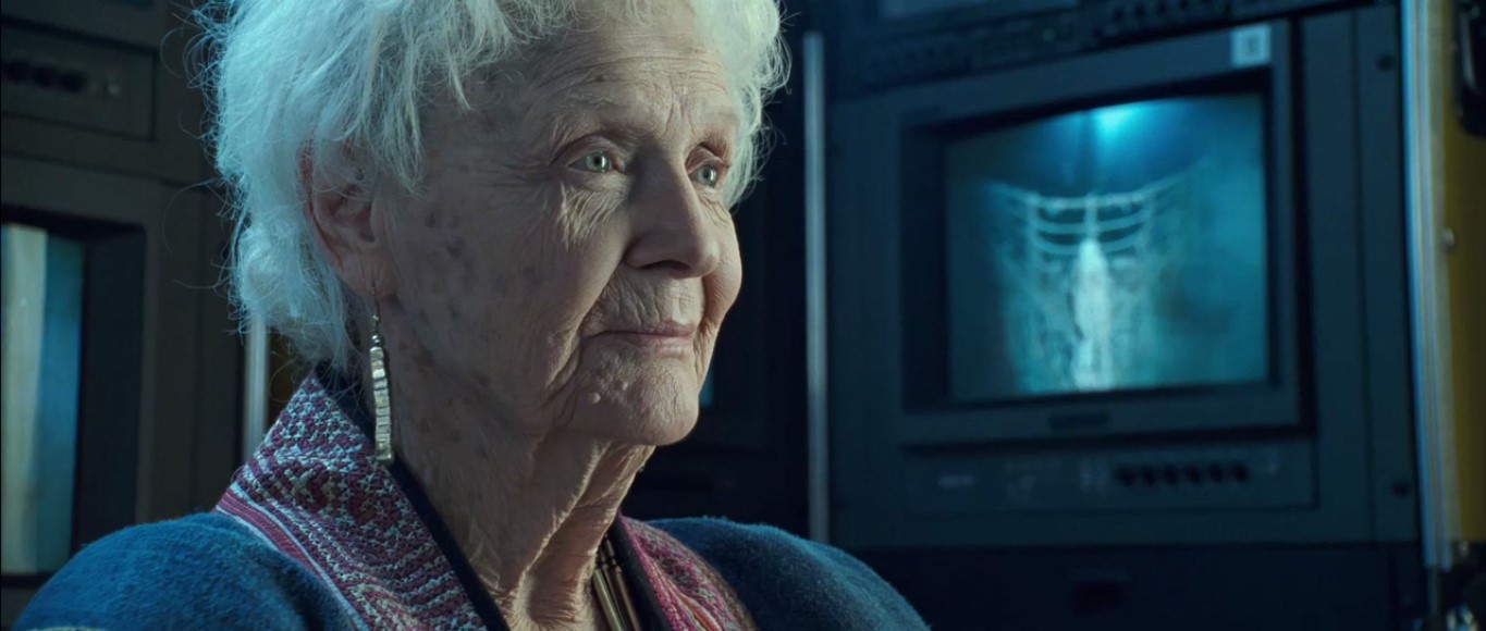 Сердце женщины — как глубокий океан, полный тайн...