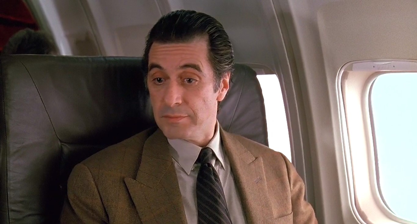 Женщины… Что еще сказать… Кто сотворил их? Господь Бог непревзойденный гений. Волосы… Говорят, что волосы – это все… Знаешь ли ты, что такое зарыться лицом в облако волос и захотеть уснуть вечным сном… Или губы… когда они касаются твоих губ – это словно глоток вина после перехода через пустыню… Груди… Ох… Большие, маленькие… Соски смотрят на тебя как скрытые прожектора… Ноги… Неважно, похожи ли они на греческие колонны или на ножки Стэнуэя, главное, что между ними… Билет в рай…