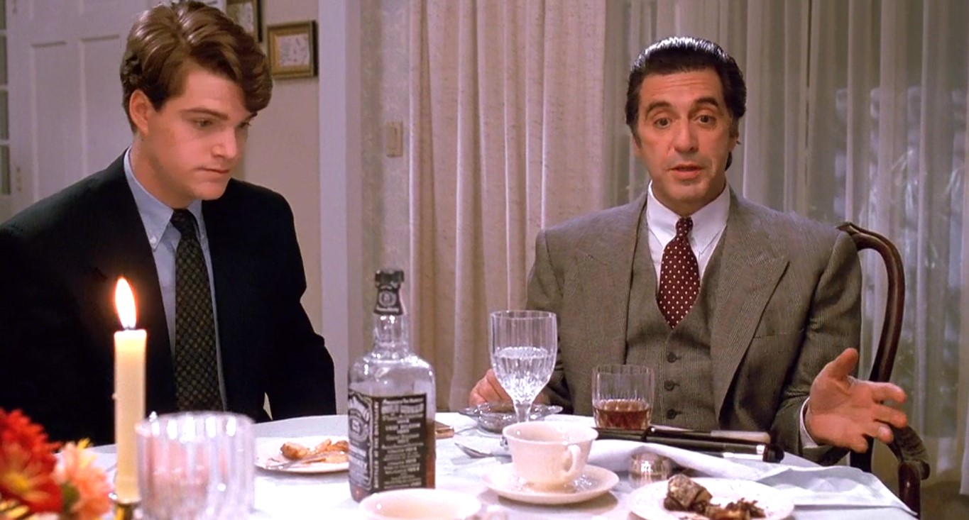 подполковник Фрэнк Слэйд Ты застрял в своем сахарном бизнесе настолько, что забыл вкус настоящего меда!