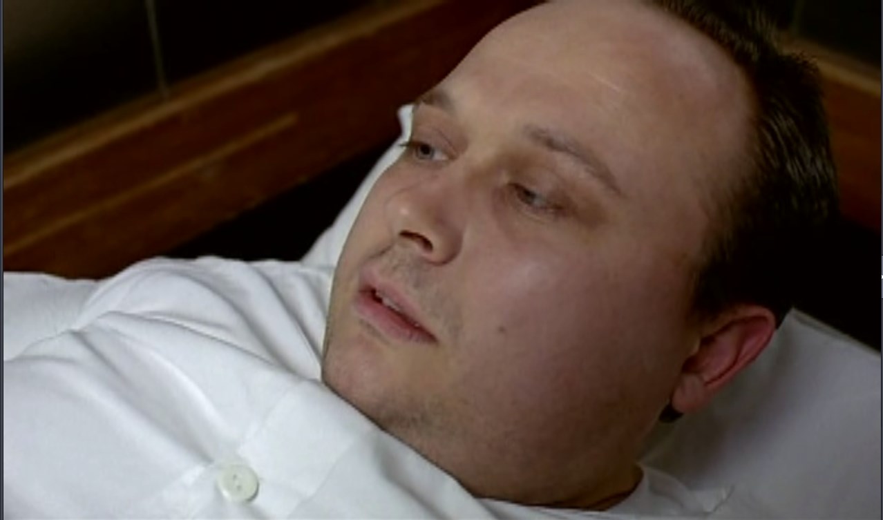 — Доктор, операция уже закончилась?
— Да. Ты в раю. Я — Господь, а он — святой Петр.
— Салям алейкум.
— Мне только гланды вырезали…