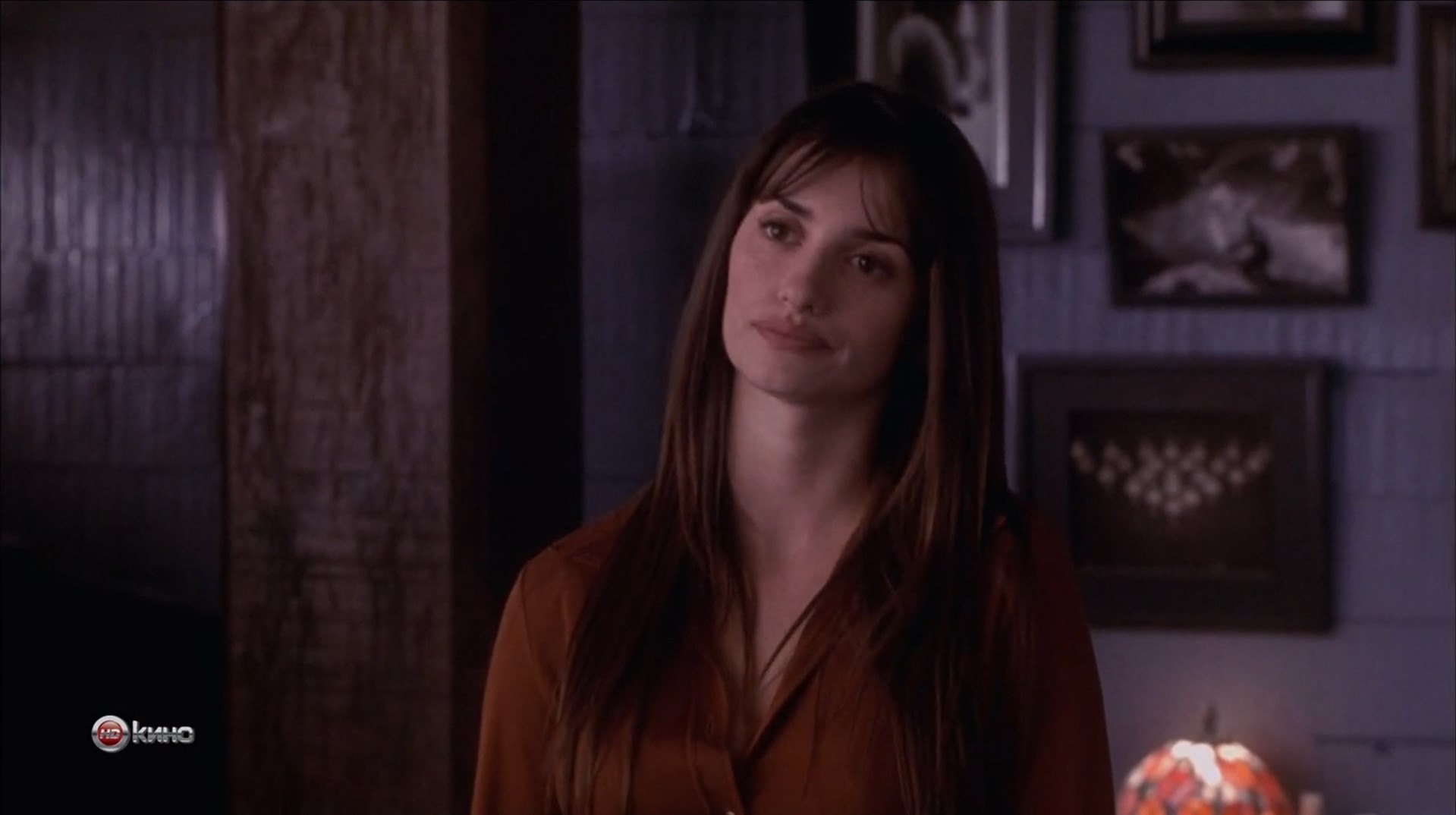 — По правде говоря, по утрам я работаю так же, как зубной ассистент.
— Боже мой, я хожу не к тому зубному...