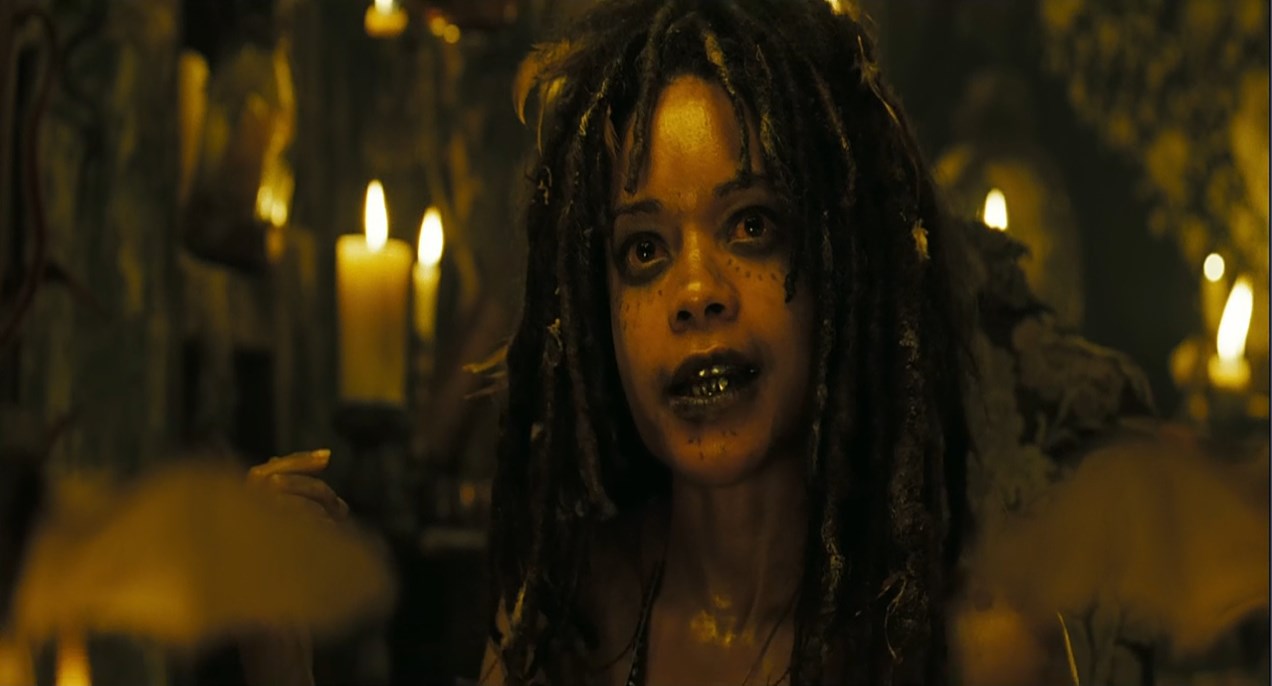 Капитан Джек Воробей Тиа Дальма / Калипсо — Вы слыхали о Дэйви Джонсе, да? Морская косточка! Славная душа! Но как-то наткнулся на камень преткновения всех мужчин.
— Что это за камень?
— И правда... Что это?
— Море!
— Алгебра!
— Дихотомия добра и зла!
— Бабы.