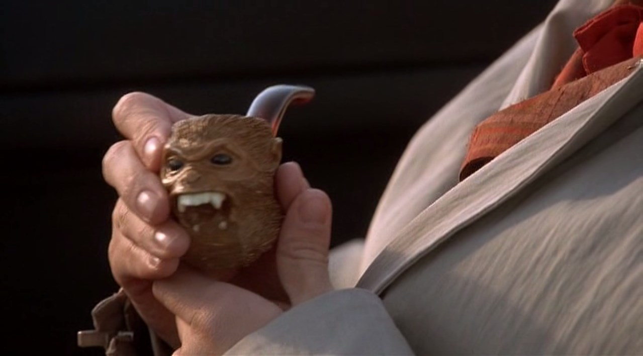 Одна семейная пара пожелала пожениться и обрести вечное счастье. Я взорвал их машину у церкви сразу после венчания. Другой хотел идеального секса каждый день с роскошными женщинами на его вкус без нежелательной беременности. Теперь каждый день FedEx доставляет ему посылку: порножурналы и коробку салфеток.