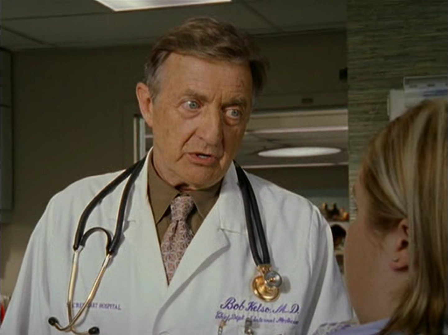 — Ты можешь пойти лёгким путём и сделать резекцию потому что ты боишься, что если ты попробуешь справиться сама и у тебя не получится, винить придётся опять же себя. Позволь открыть тебе суровую правду жизни: жить вообще страшно. Привыкай. Чудес не бывает. Всё зависит только от тебя. Так что подними свою задницу, выйди из палаты и начни заниматься спортом.
— А вдруг будет слишком трудно?
— В этой жизни всё стоящее даётся очень нелегко.