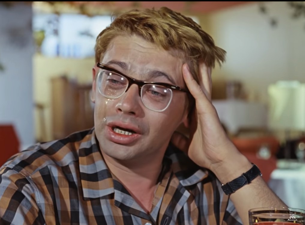 Птичку жалко!