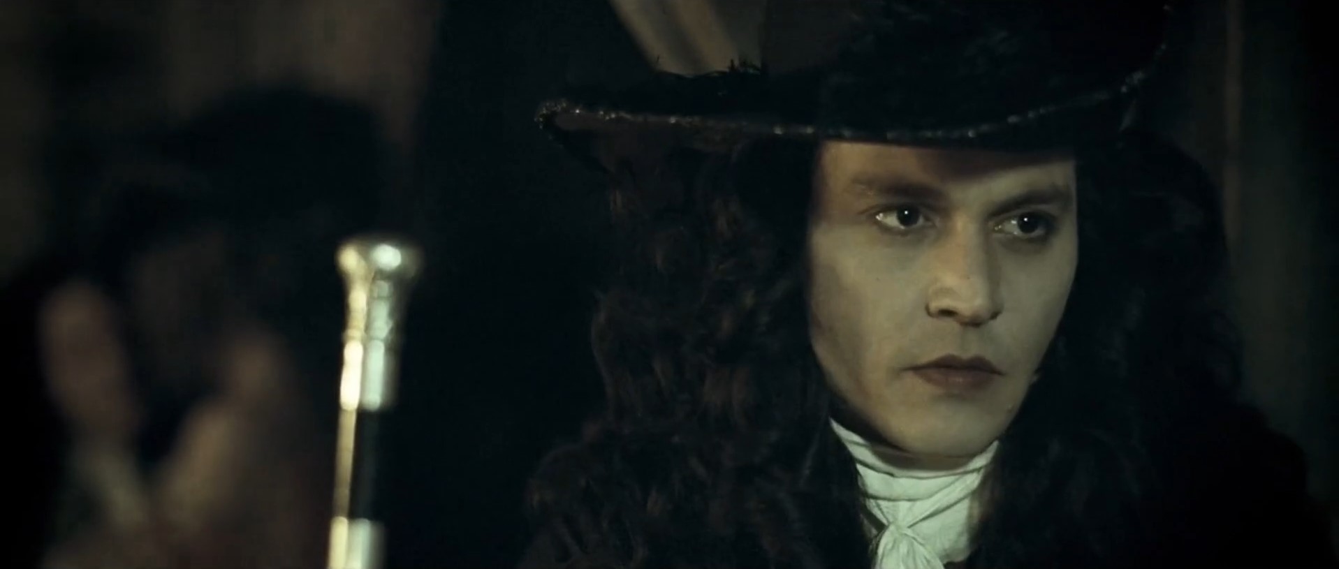 Люди, которым вы не нравитесь, бывают двух типов. Это либо глупцы, либо завистники.