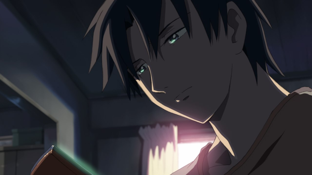 Когда живёшь обычной жизнью, тоска пропитывает всё: желтеющие страницы книг, зубную щетку в ванной, сообщения в мобильном телефоне.